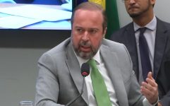 silveira-negocia-antecipacao-de-mais-r$-18-bilhoes-da-eletrobras-para-reduzir-conta-de-luz