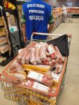 procon-apreende-mais-de-50-kg-de-carnes-e-linguicas-fora-do-prazo-de-validade-em-supermercado-da-grande-natal