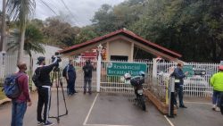 aviao-de-acidente-em-vinhedo-caiu-a-poucas-quadras-de-escola-infantil-com-90-criancas