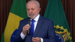 lula-critica-congresso-sobre-controle-do-orcamento:-“nao-e-correto-ter-emenda-secreta”