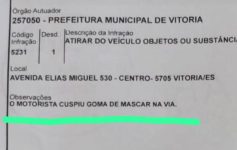 ‘era-so-cuspe’,-diz-motorista-que-foi-multado-por-cuspir-chiclete-no-meio-da-rua-em-vitoria