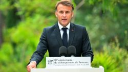 esquerda-pressiona-macron-antes-de-reuniao-importante-para-formar-governo-na-franca