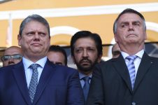 bolsonaro-tem-que-entrar-com-os-dois-pes,-avalia-campanha-de-ricardo-nunes