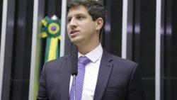 joao-campos-lidera-corrida-eleitoral-em-recife-com-76%-das-intencoes-de-voto,-diz-datafolha