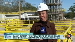 casan-monitora-agua-da-baia-do-saco-grande-durante-construcao-de-estacao-de-tratamento