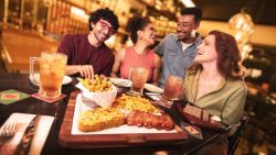 outback-lanca-nesta-segunda-feira-(12)-um-menu-dedicado-a-costela