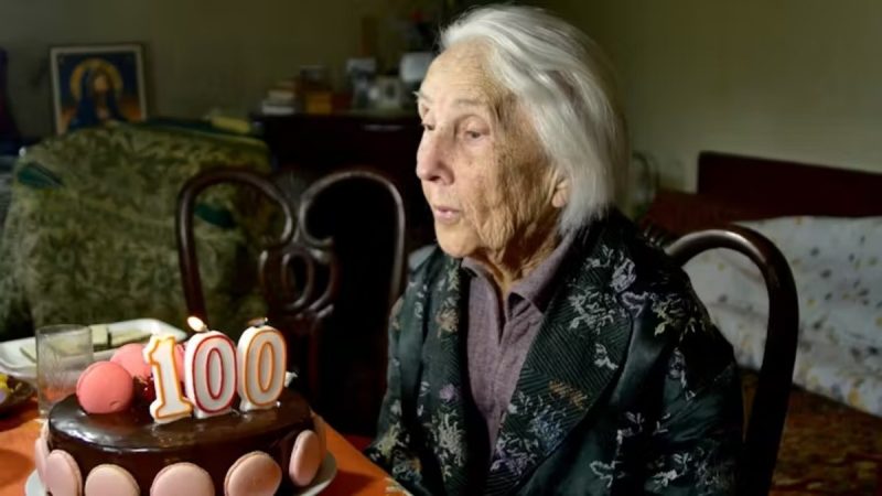 Cientistas estudaram hábitos de idosos que viveram até os 100 anos 