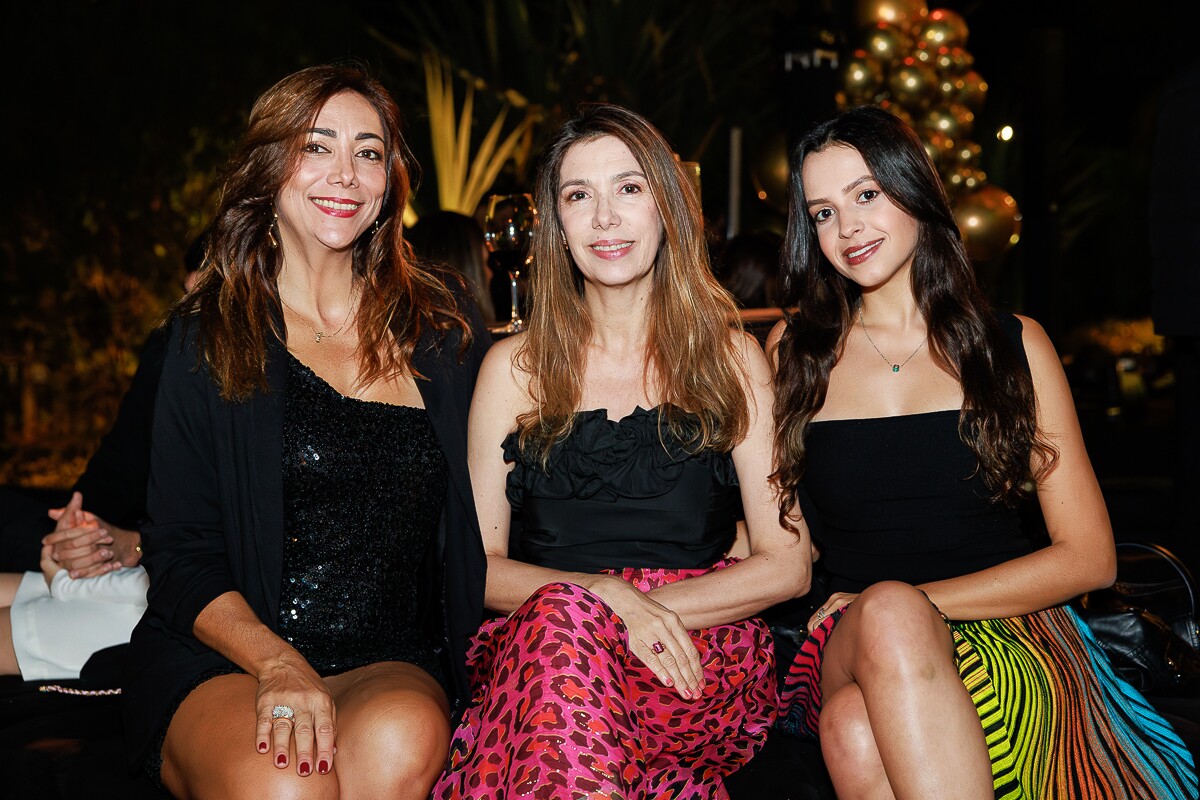 Cassiele, Márcia e Mônica Rezende