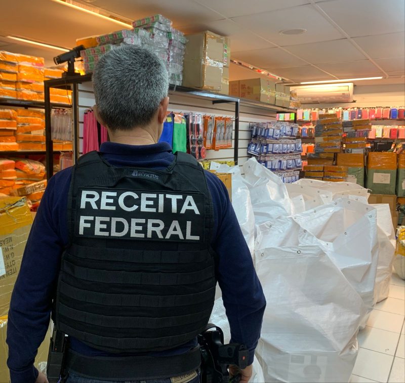 Operação da Receita Federal recolhe 129 produtos 