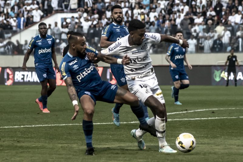 Última vez que o Avaí enfrentou o Santos como visitante, partida aconteceu na Arena Barueri em 2022