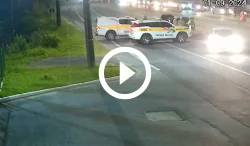 video:-motorista-com-drogas-no-carro-finge-parada,-foge-de-blitz-e-acaba-preso-em-florianopolis