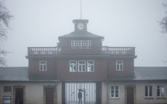 angustia-no-memorial-do-campo-de-concentracao-de-buchenwald-com-vitoria-da-extrema-direita