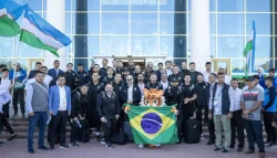 selecao-brasileira-desembarca-em-bukhara-para-a-disputa-da-copa-do-mundo-de-futsal