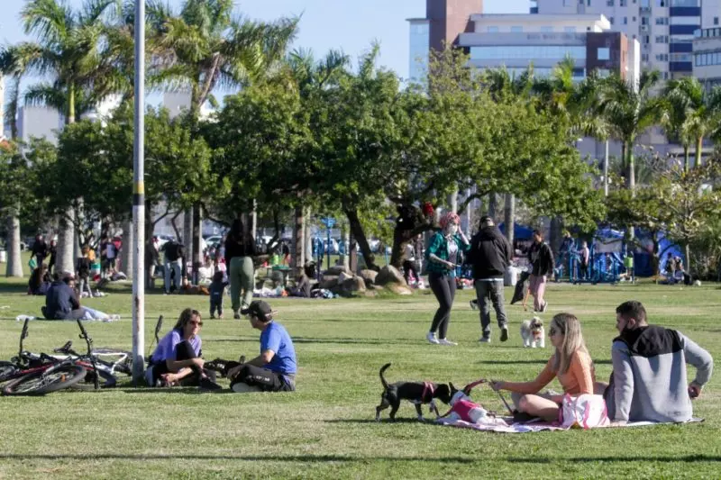 Parque de Coqueiros já não é mais o mesmo, com festas de cunho comercial que nada tem a ver com o local