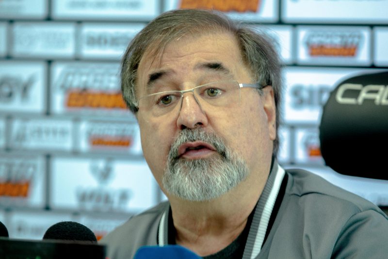 Em entrevista coletiva, Marco Aurélio Cunha projetou o futuro do clube e avaliou o ano até então