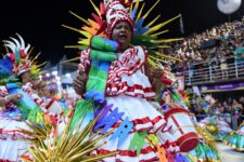 comeca-venda-de-ingressos-dos-camarotes-do-carnaval-de-vitoria-2025;-veja-as-opcoes-e-como-comprar